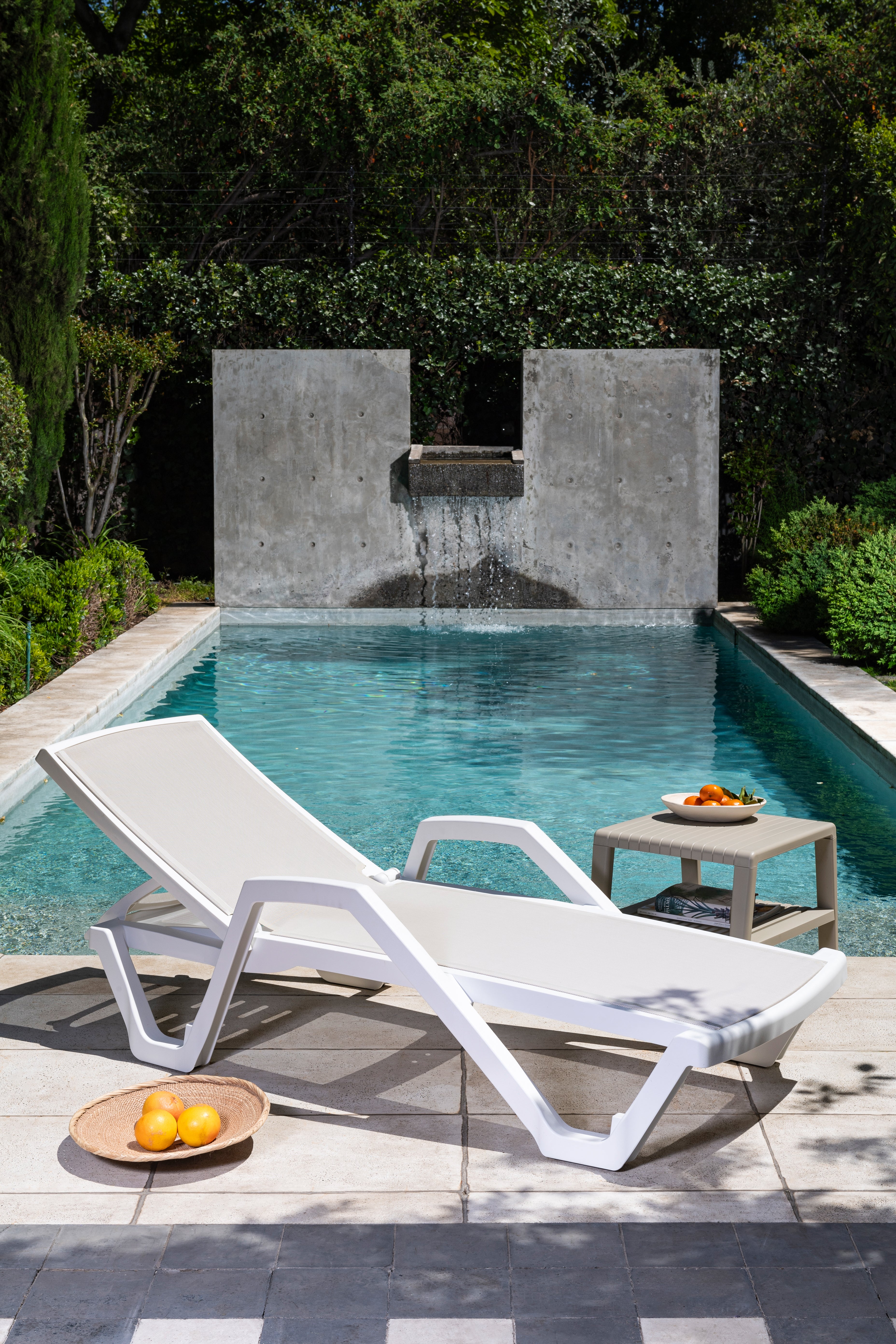 Reposera Mare color Blanco y Beige